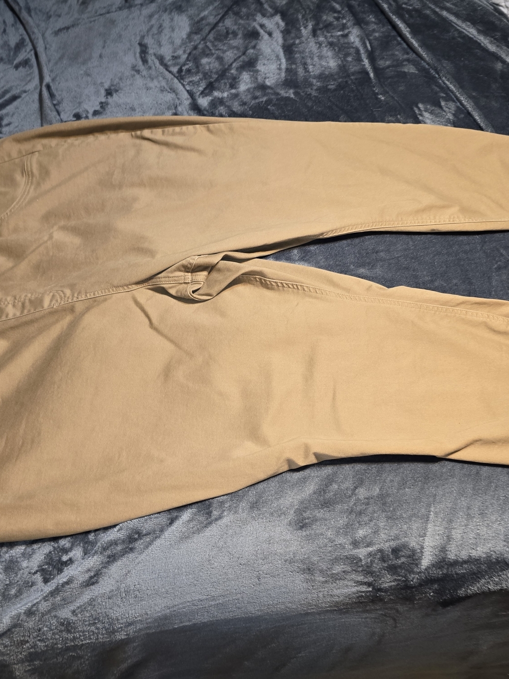 Women's Plus (28W-30W) Casual Khaki Pants